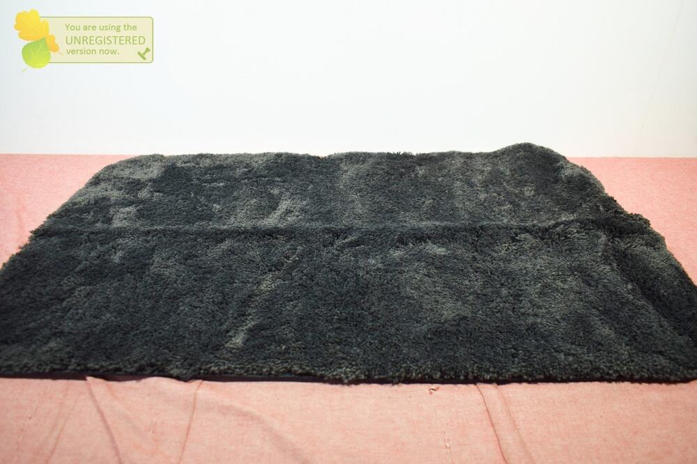 Liz Claiborne Ultimate Luxury Bath Rug Black 21x34"